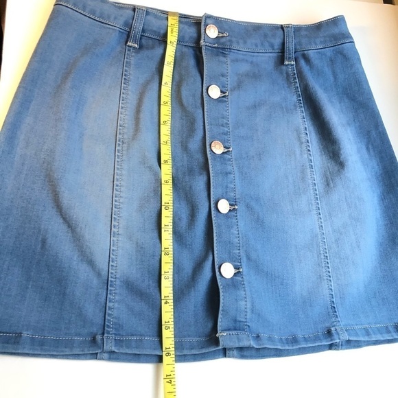 Celebrity Pink Button Front Denim Mini Skirt 9/29 - Picture 8 of 11